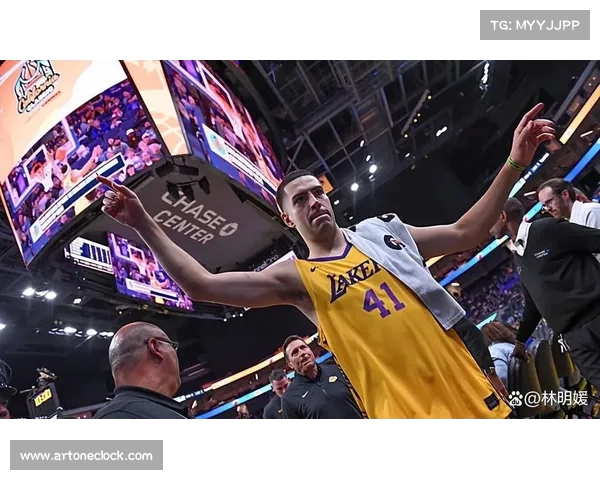 锋线悍将崛起:NBA新一代锋线巨星引领联盟风潮 锋线悍将崛起:NBA新一代锋线巨星引领联盟风潮