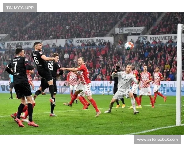 德甲欧冠名额竞争激烈 如何看待多队争夺的形势与前景