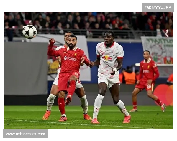 德甲欧冠名额竞争激烈 如何看待多队争夺的形势与前景 德甲欧冠名额竞争激烈 如何看待多队争夺的形势与前景